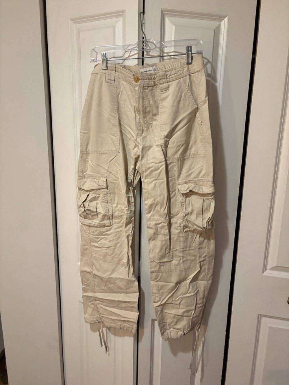Abercrombie & Fitch Cream Cargo Pants with Drawcords